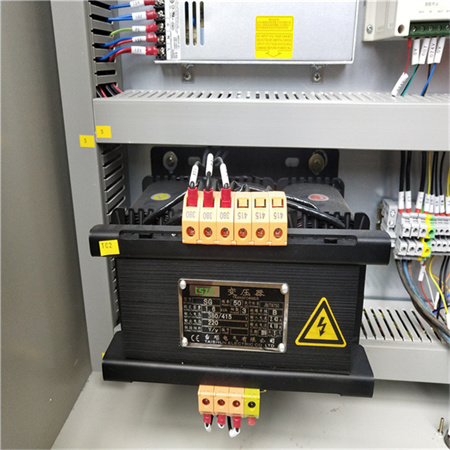 Stabdžių spaudimo automatinis stabdžių spaudimo 63T2500mm DA66T 8+1 ašies CNC automatinis elektrohidraulinis sinchroninis preso stabdžių lenkimo staklės