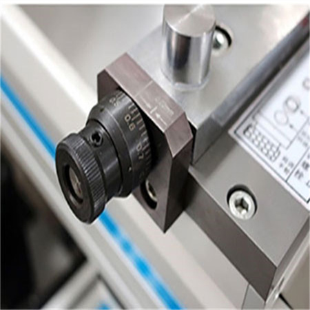 Didelio tikslumo elektrohidraulinis CNC presavimo stabdžių staklės / lakštinio metalo aplanko preso stabdys