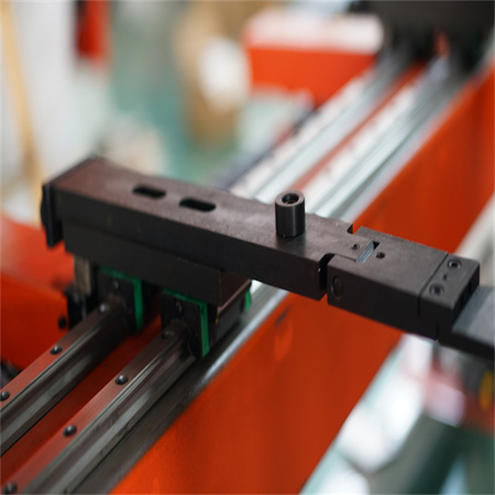 Aliuminio 3d kanalo raidžių lenkimo staklės 1,2 mm storio metalo lenkimo automatas