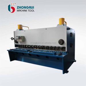 E21 8 * 2500 hidraulinė CNC giljotininė kirpimo mašina plieno lakštų lakštų metalo pjovimas