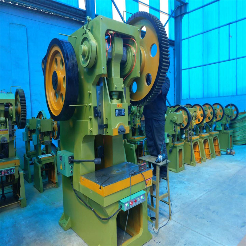 J23 serijos mechaninis presas 250–10 tonų perforavimo mašina, skirta metalinėms skylėms išmušti