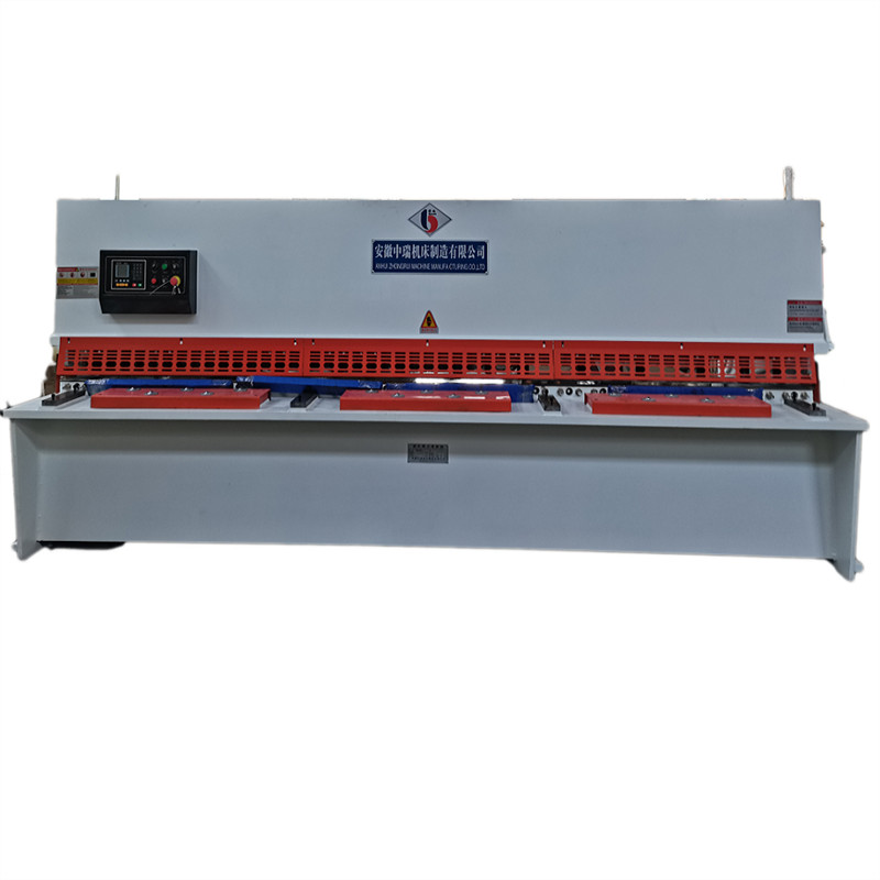 Qc12y-6x6000 hidraulinė CNC lakštinio metalo kirpimo mašina
