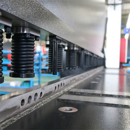 Mažos CNC elektrinės hidraulinės lakštinio metalo plokštės giljotinos kirpimo mašinos kaina