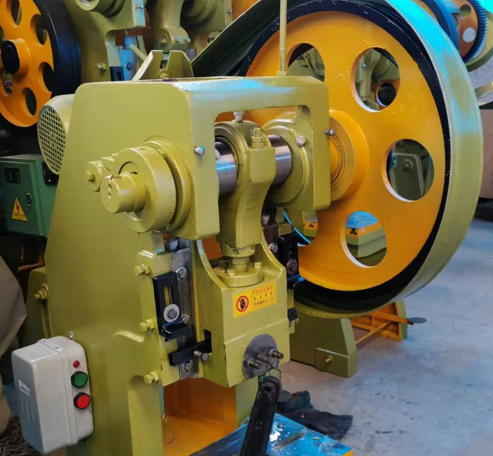 Mechaninė presavimo mašina, 100 tonų galios preso kaina